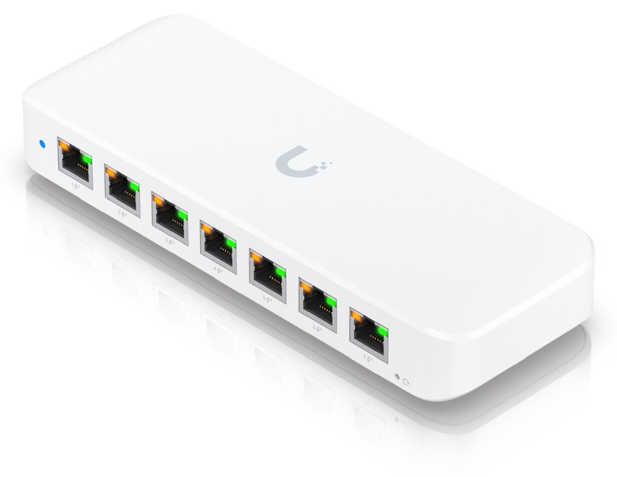 Ubiquiti Switch Ultra 210W Unmanaged L2 PoE+ - Image 1