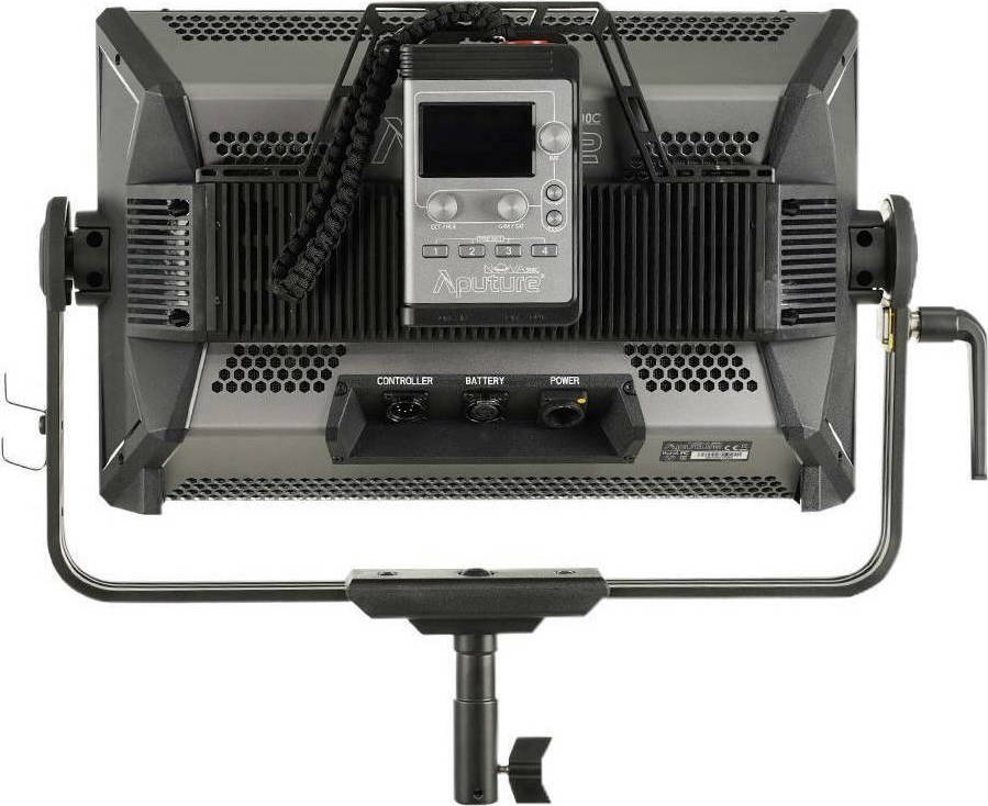 20210311170901_8c427290 Aputure Nova P300c LED Light 2000-10000K 360W με Φωτεινότητα LUX 9000 Lux - Image 4