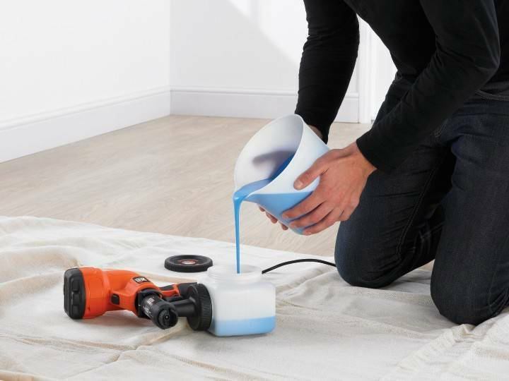 20220110161636_f4186779 Black & Decker Ηλεκτρικό Πιστόλι Βαφής 400W με Δοχείο 1.2lt - Image 5