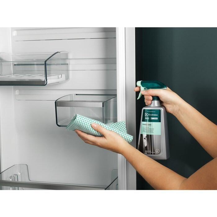 20240321163725_ba2aaf80 Electrolux Καθαριστικό Spray για Ανοξείδωτες Επιφάνειες 500ml - Image 3