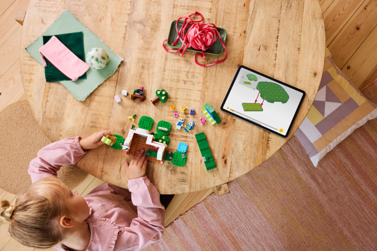Lego Animal Crossing Animal Crossing Able Sisters Clothing Shop για 6+ Ετών 322τμχ - Image 2