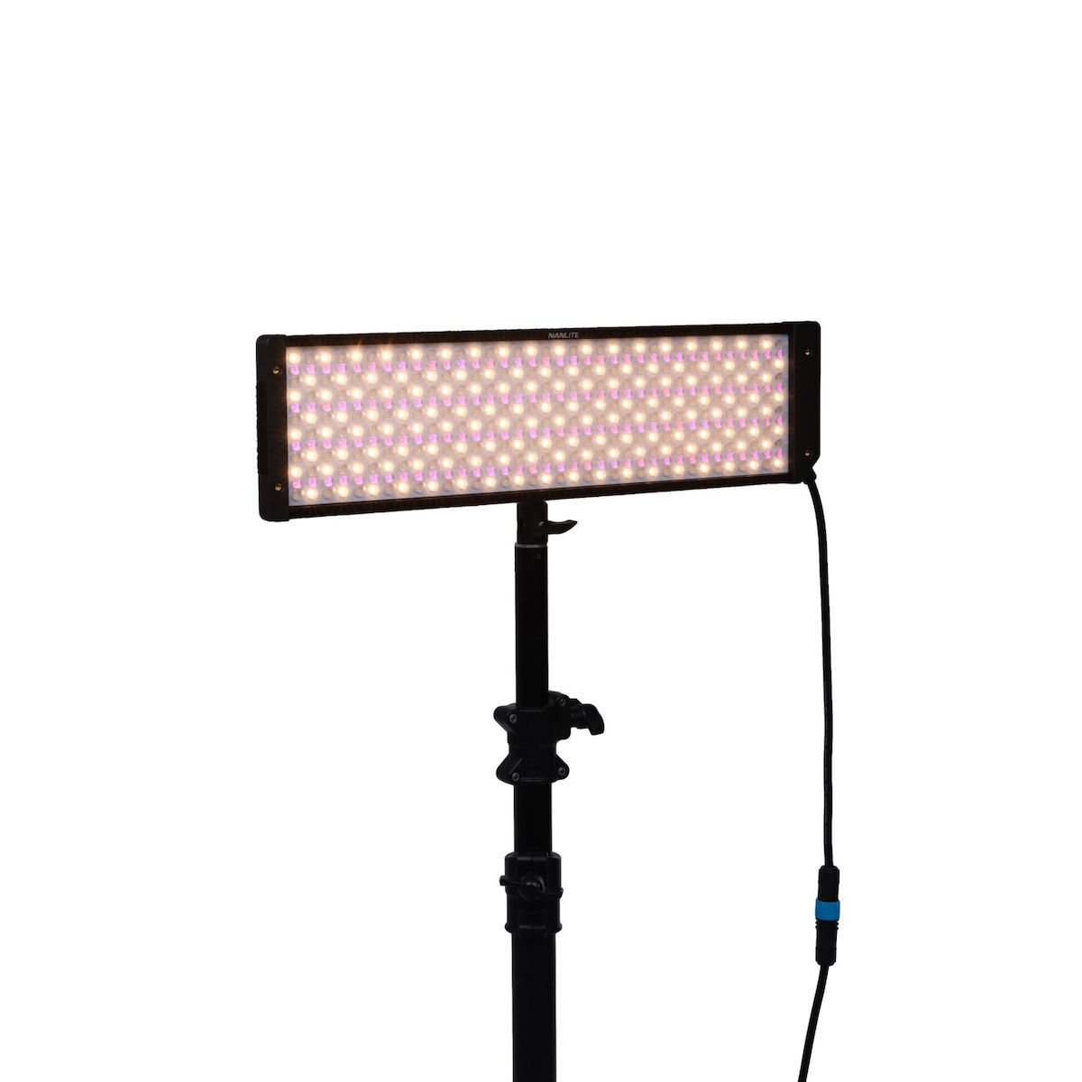 20250213170320_5c12153a Nanlite Pavoslim 60c Led Rgbww Panel Light Quick Open Softbox 60w 7074 Lux - Image 3