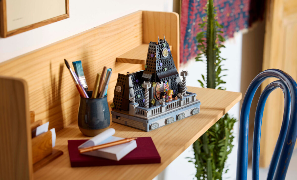 Lego Wednesday & Enid's Dorm Room για 10+ Ετών 750τμχ - Image 12