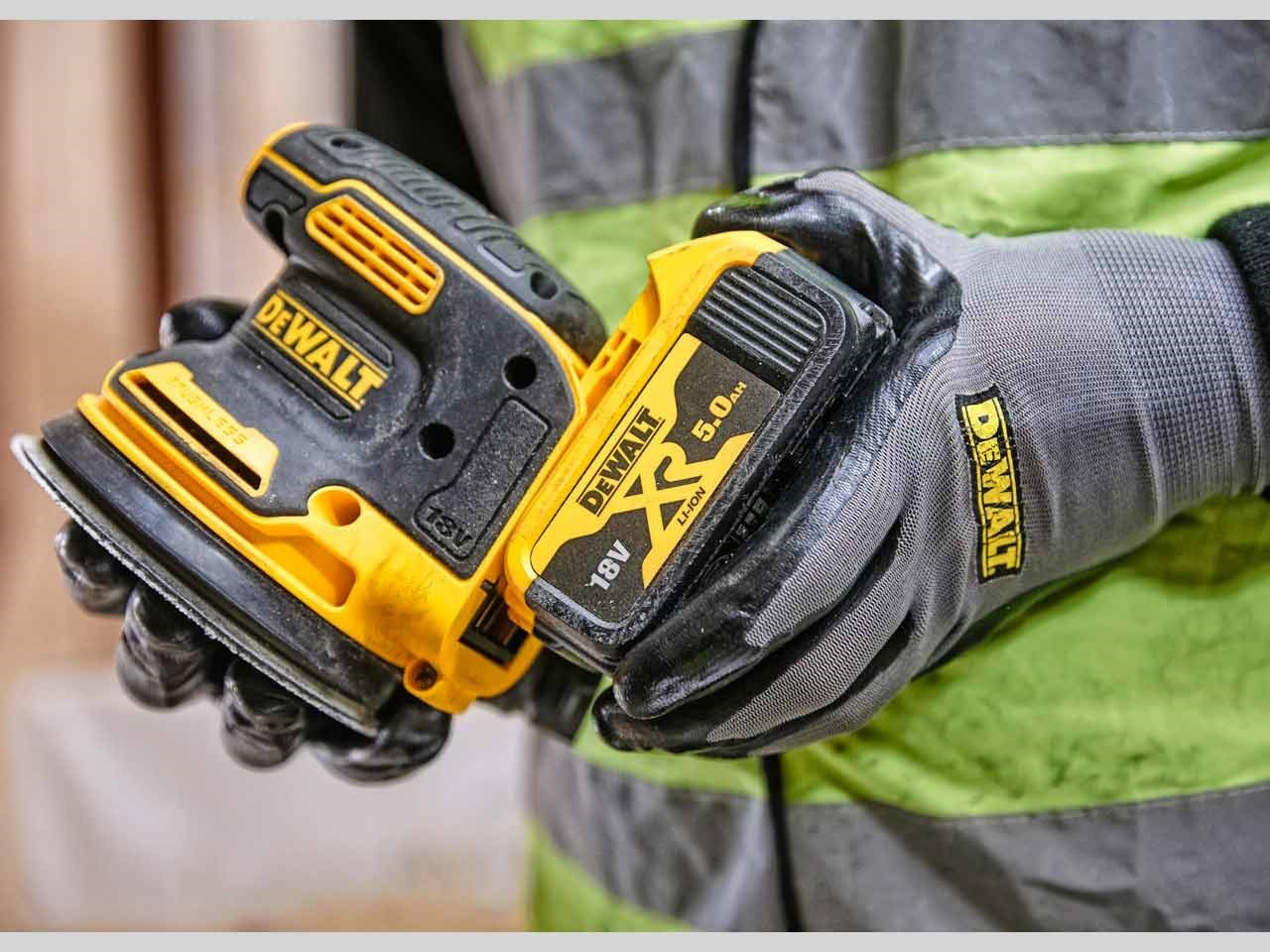 20200205125725_4ea2b80e Dewalt DCW210N-XJ Έκκεντρο Τριβείο 125mm Μπαταρίας 18V Solo - Image 6