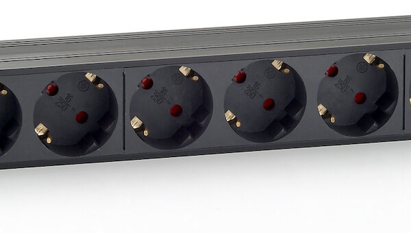 Equip Πολύπριζο Rack 19" 1U με 9 Sockets Μαύρο