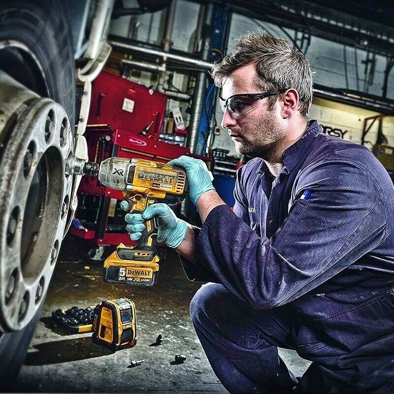 20220110131723_975c7c03 Dewalt DCF899P2 Brushless Μπουλονόκλειδο Μπαταρίας 18V 2x5Ah με Υποδοχή 1/2" - Image 8