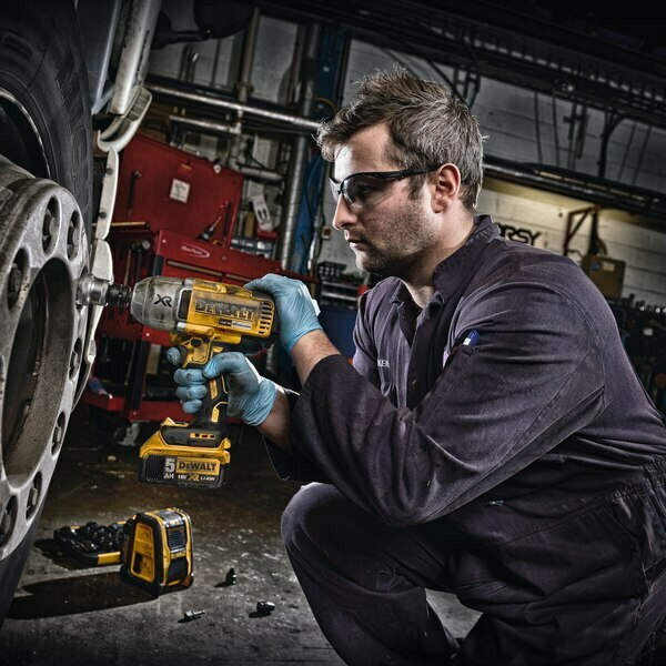 20220110131802_7a2d703c Dewalt DCF899N Brushless Μπουλονόκλειδο Μπαταρίας 18V Solo με Υποδοχή 1/2" - Image 5
