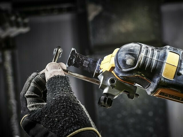 20220110132706_23c62823 Dewalt DCS355N Παλινδρομικό Πολυεργαλείο Brushless 18V Solo - Image 9