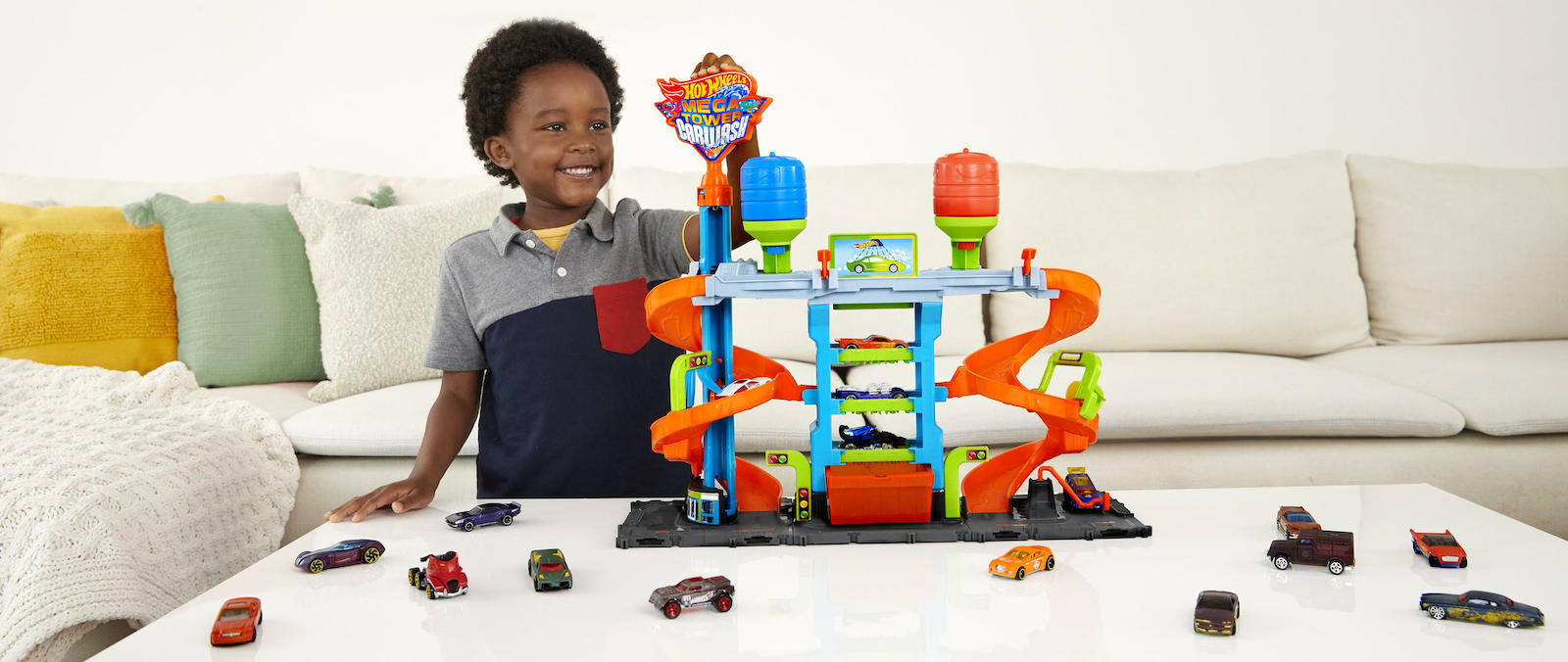 20220704103104_79f768e5 Hot Wheels Mega Πλυντήριο Χρωμοκεραυνών για 4+ Ετών - Image 9