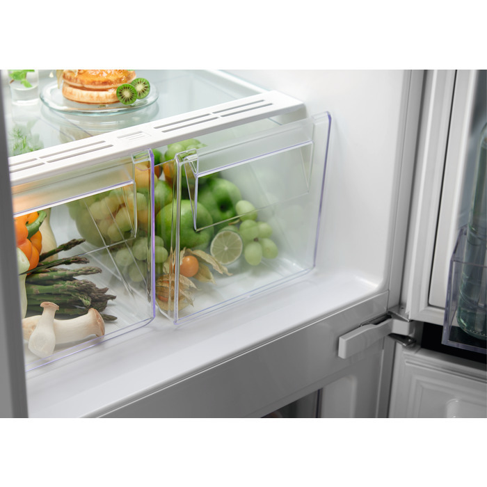 20240321094038_2fb91168 Electrolux Ψυγειοκαταψύκτης 257lt NoFrost Λευκός ENT6NE18S - Image 3