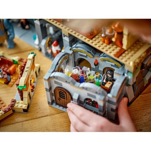 20240604162345_3e6765c1 Lego Castle Harry Potter - The Great Hall για 10+ Ετών - Image 11