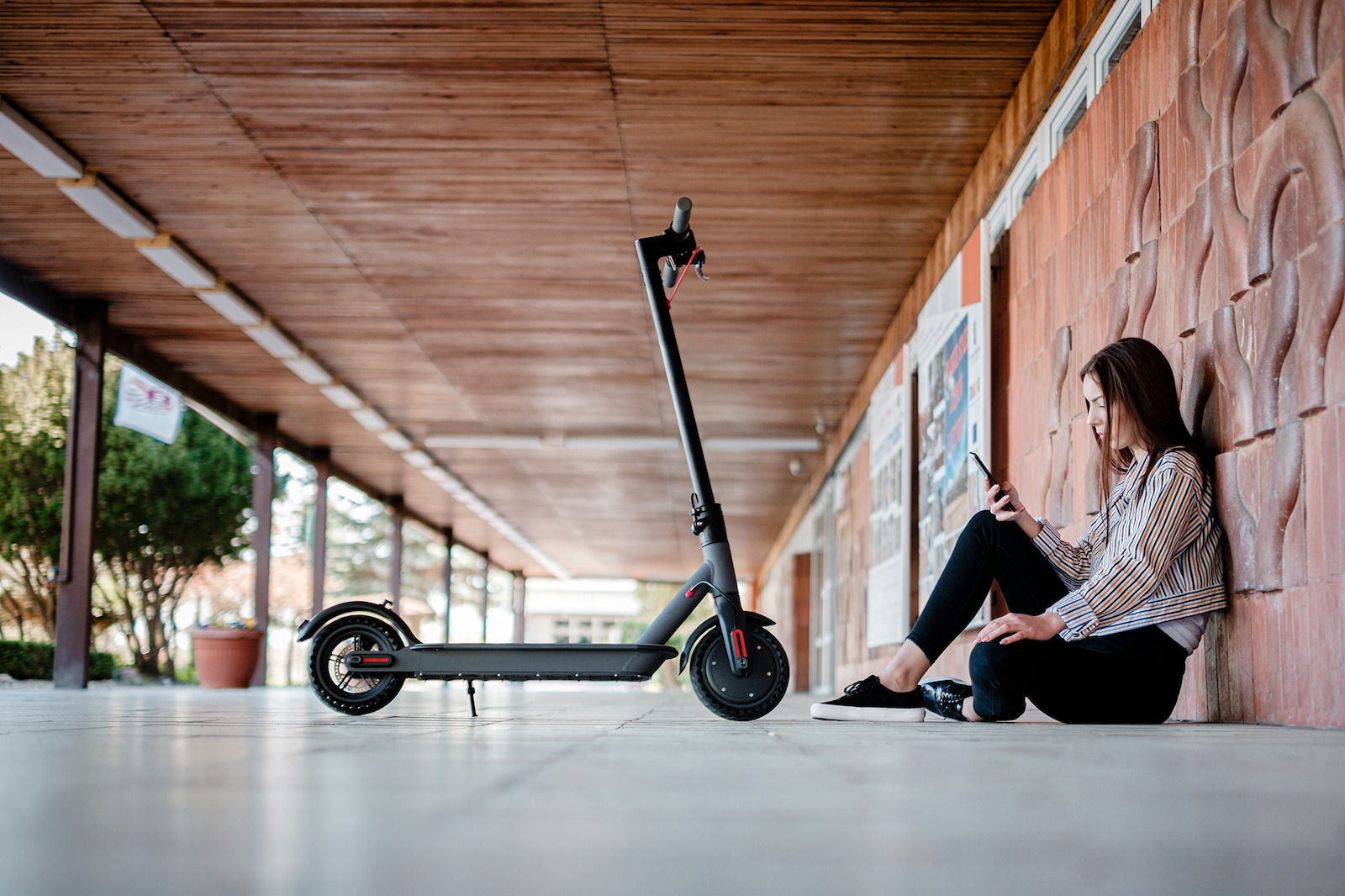 20240805095112_5a9af851 Rebel Fast Wheels Pro Ηλεκτρικό Πατίνι 250W Μαύρο - Image 11