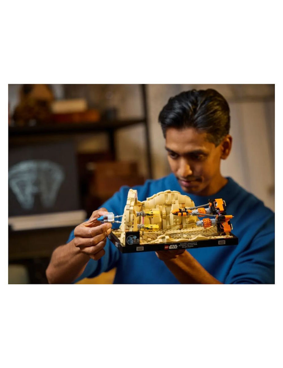 20240814160749_616517dc Lego Disney Mos Espa Podrace Diorama για 18+ Ετών 718τμχ - Image 9