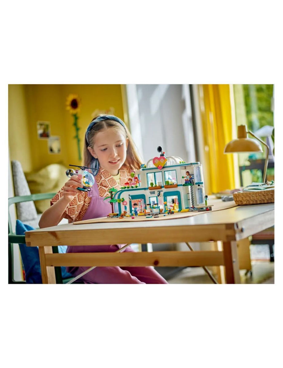 20240814161143_ee21422f Lego Friends Heartlake City Hospital για 7+ Ετών - Image 7