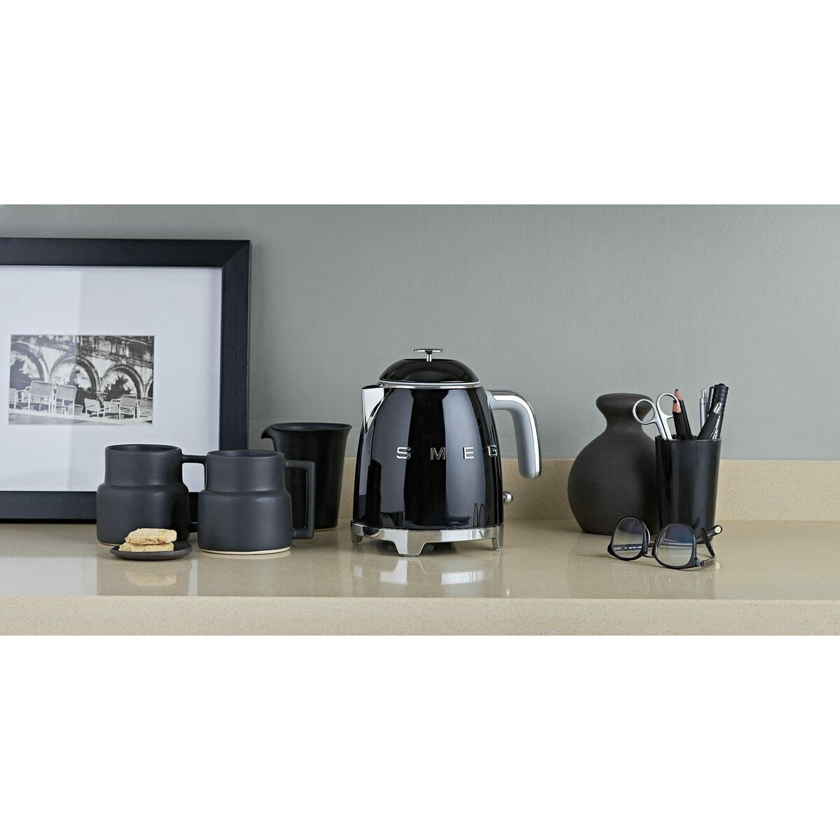 20241001130656_32fd805a Smeg KLF05BLEU 800ml με Ισχύ 1400W Μαύρος - Image 9