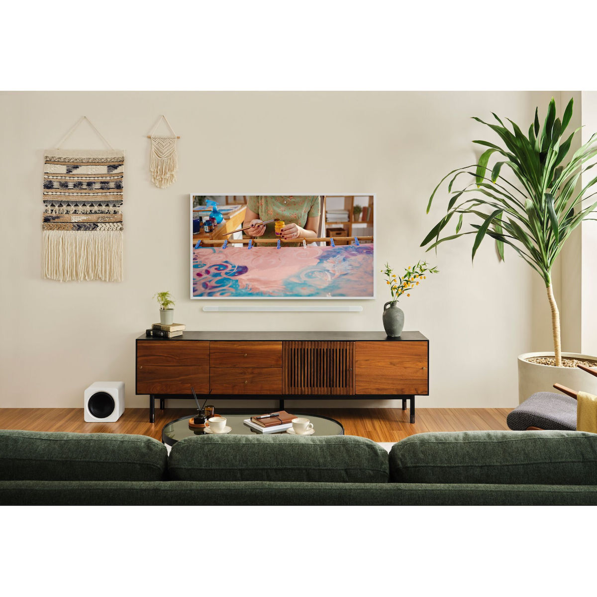 20241010130530_c23c4eb6 Samsung Smart 4K QLED LS03D The Frame (2024) - Image 7