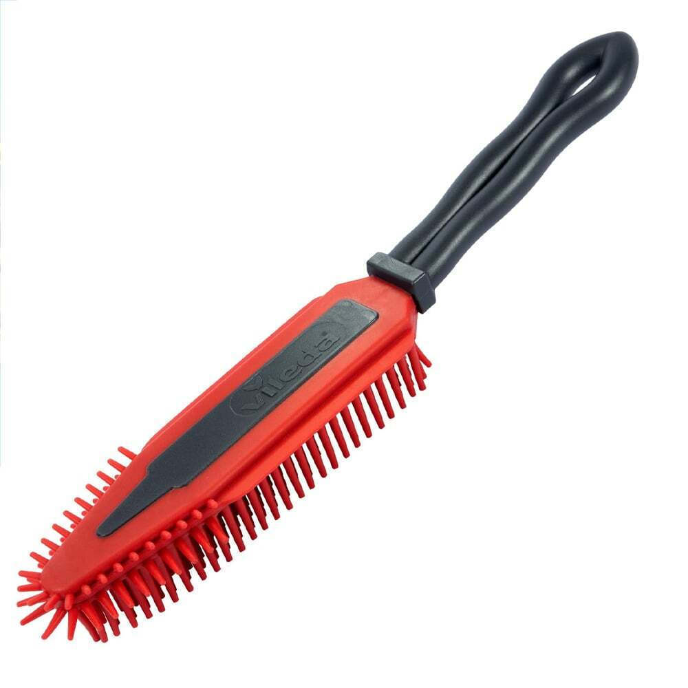 20250227142224_71045dd9 Vileda Pet Pro Electrostatic Brush - Image 2
