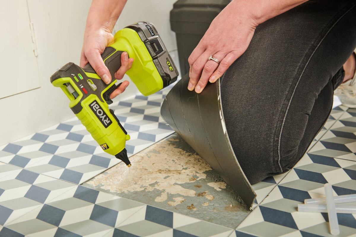 Ryobi Πιστόλι Θερμοκόλλησης 18V για Ράβδους Σιλικόνης 12mm - Image 5