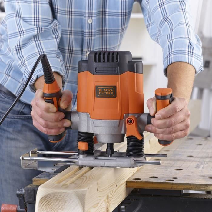 20250626162311_91a7a91d Black & Decker KW1200E Κάθετη Φρέζα 1200W με Ρύθμιση Ταχύτητας - Image 5