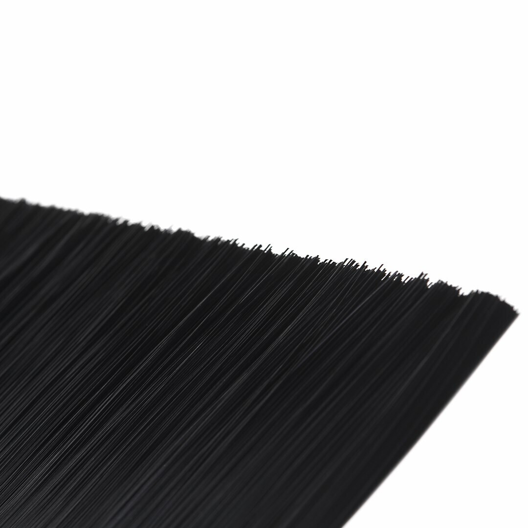 20250711174756_d1be99c2 Lanberg Cable Entry Brush Panel 19'' Black - Image 6