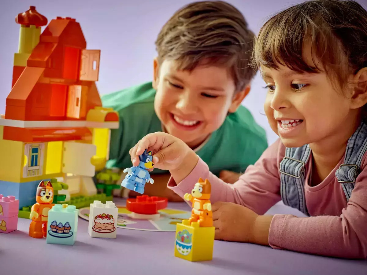 20250804131902_e8559764 Lego Duplo Bluey's Family House With Memory Game για 3+ Ετών 83τμχ - Image 10