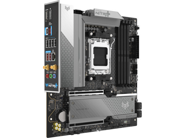 20250925164131_134664d6 Sapphire NITRO+ B850M WIFI - Image 5