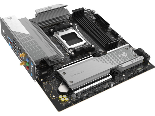 20250925164131_84a06dc3 Sapphire NITRO+ B850M WIFI - Image 4