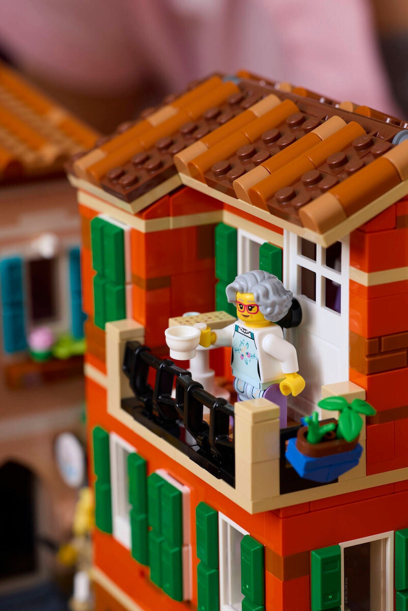 20250929120301_69561ab3 Lego Ideas Italian Riviera για 18+ Ετών 3.251τμχ - Image 6