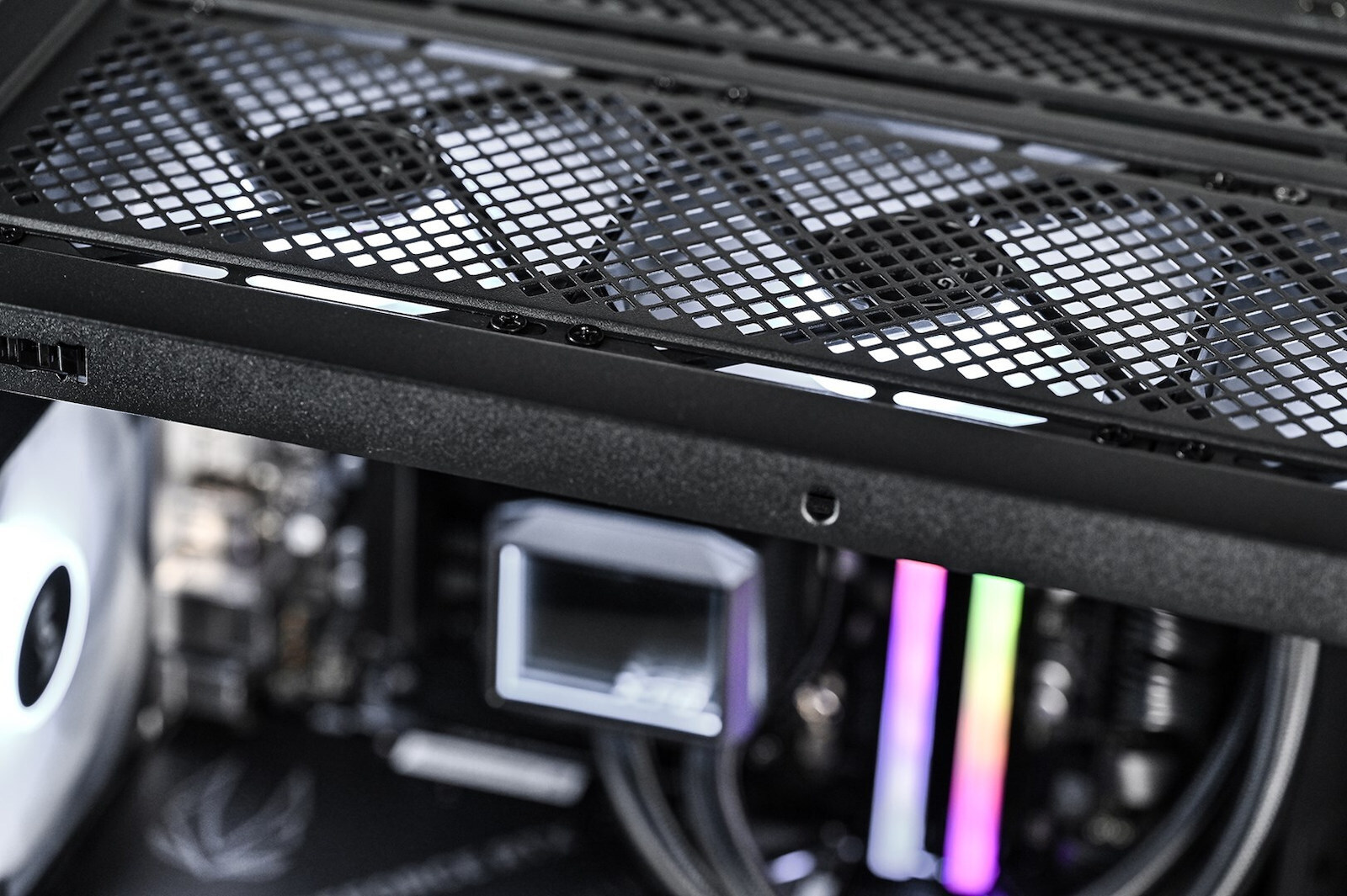 Actina Gaming Desktop PC (Ultra 5-245K/32GB DDR4/1.0TB SSD/No OS) - Image 1