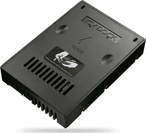 20160623154616_icy_dock_mb882sp_1s_3b Icy Dock EZConvert Lite Light Weight Open Air 2.5 Inch to 3.5 Inch SAS/SATA HDD/SSD Converter/Mounting Kit for Internal 3.5 Inch Drive Bay Μαύρο (MB882SP-1S-3B) - Image 1