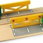 Brio Toys Action Crossing Αξεσουάρ Σιδηρόδρομου για 3+ Ετών 33750