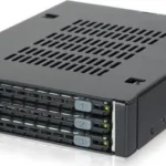 Icy Dock ToughArmor Triple Bay 2.5 Inch SAS/SATA HDD/SSD Mobile Rack For External 3.5 Inch Drive Bay Μαύρο MB993SK-B